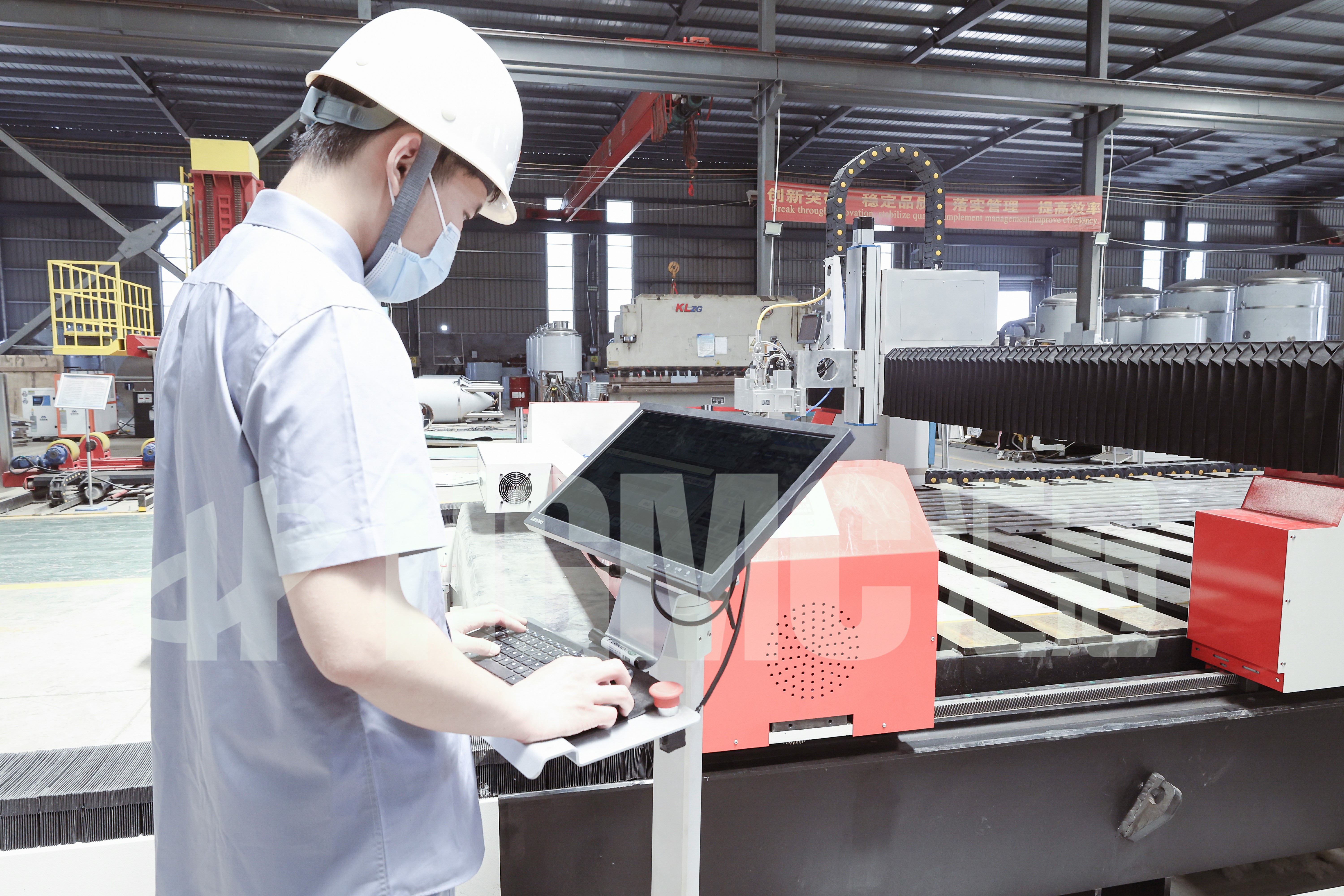 重磅消息！匯冠公司引進(jìn)新設(shè)備，助力新